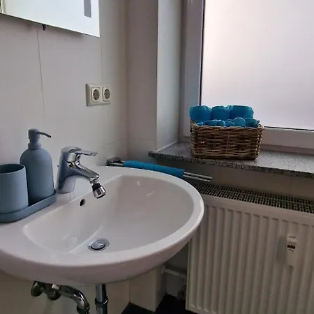 Bahnhof Loft & Apartment