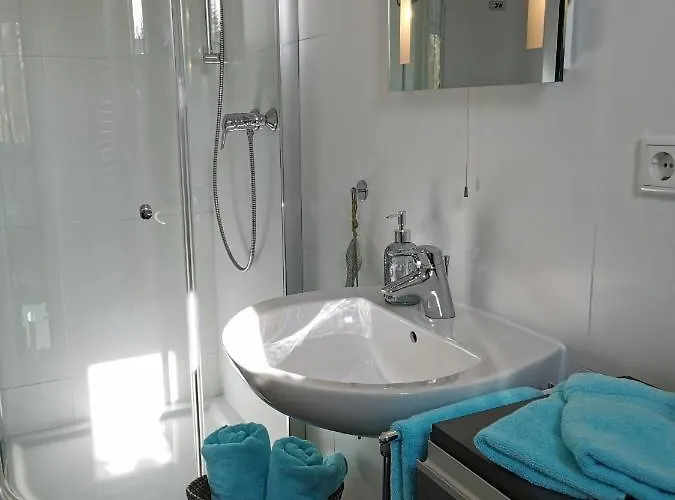 Bahnhof Loft & Lägenhet